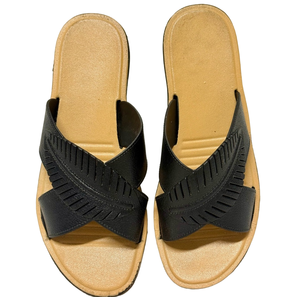 CAROL WRIGHT Black Slide Sandals "PALM" Flexible 1 1/4" Wedge Heel NWOT Size 39